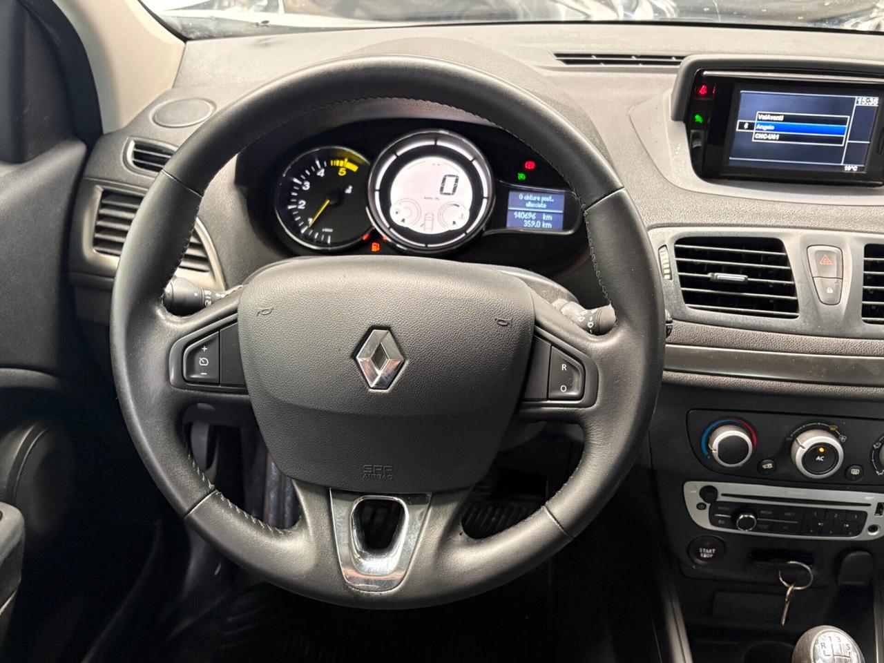 Renault Megane Mégane 1.5 dCi 110CV Start&Stop ESM SporTour Wave