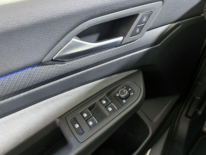 Volkswagen Golf Golf 2.0 tdi R-Line 150cv dsg