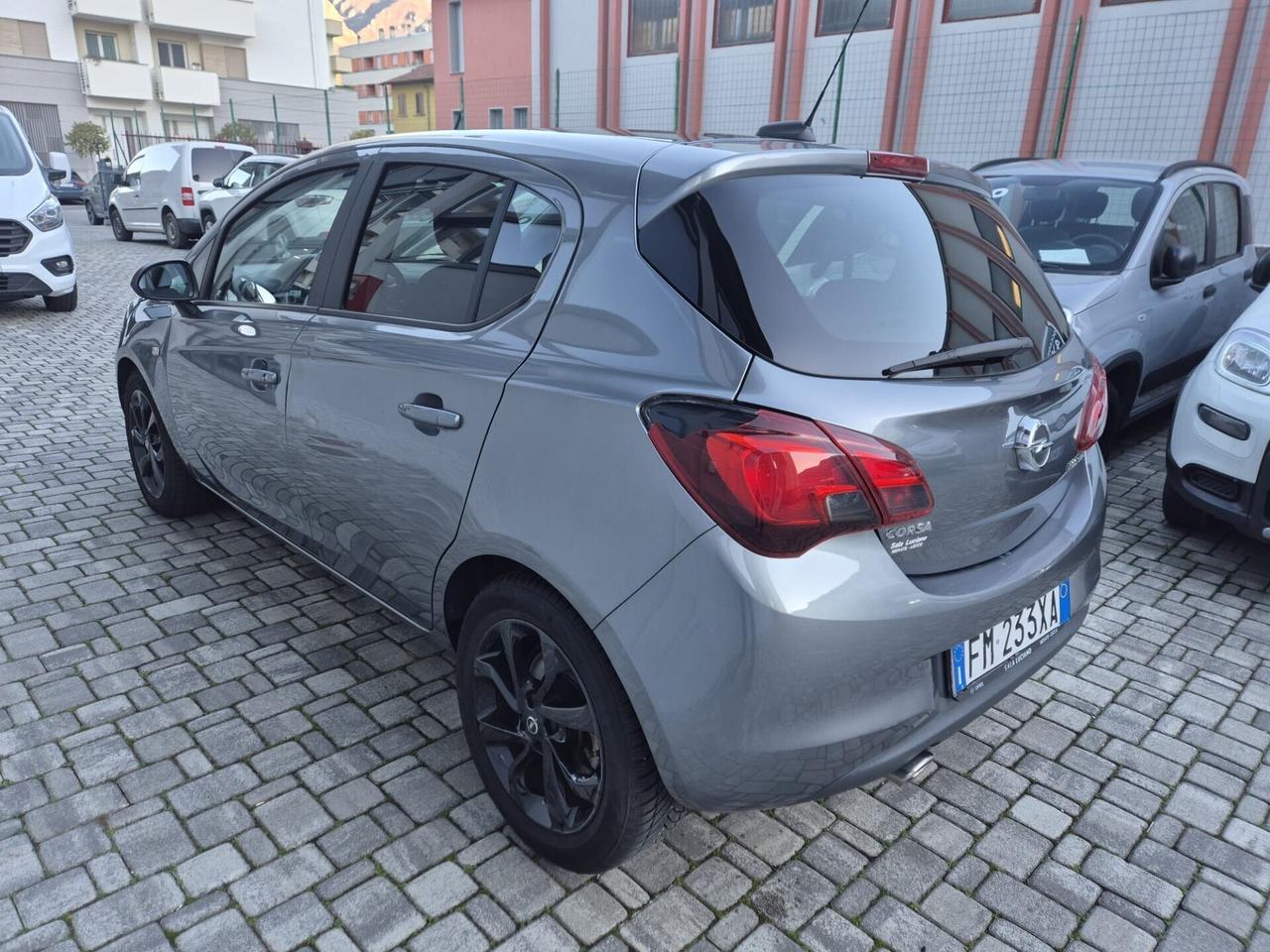 Opel Corsa 1.3 DIESEL - CAMBIO AUTOMATICO