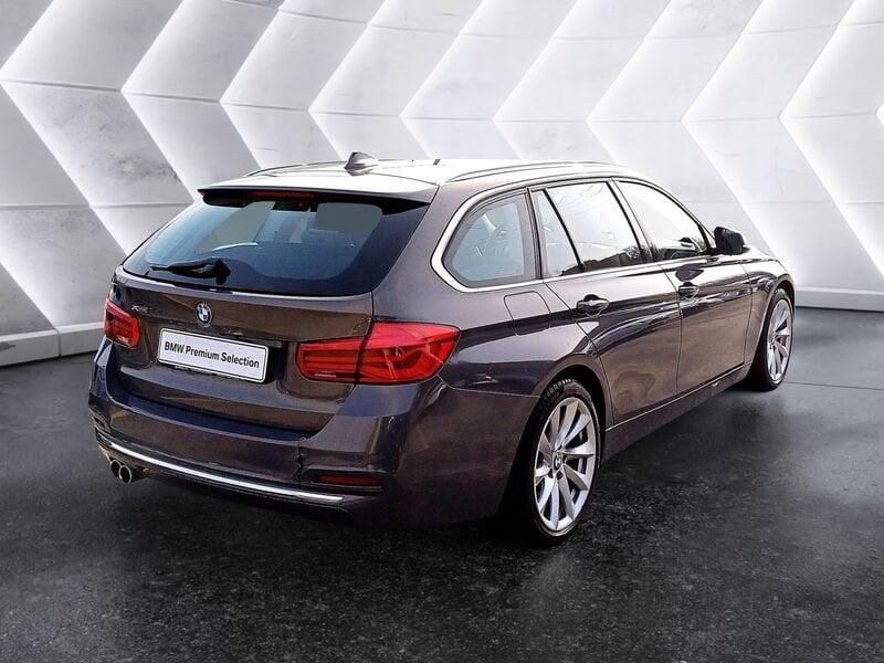 BMW Serie 3 Touring 320d Touring xdrive Luxury auto