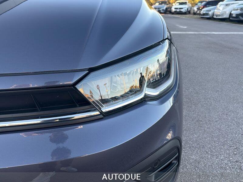 Volkswagen Polo VI 2022 1.0 tsi Life 95cv