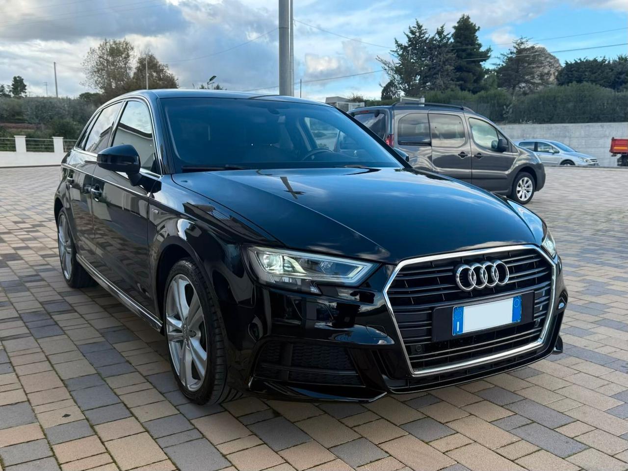 Audi A3 S-LINE SPORTBACK 30 TDI