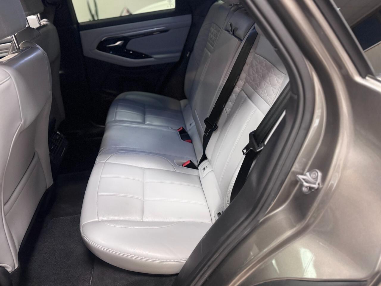 Land Rover Range Evoque 2.0D I4-L.Flw 150 CV R-Dynamic S