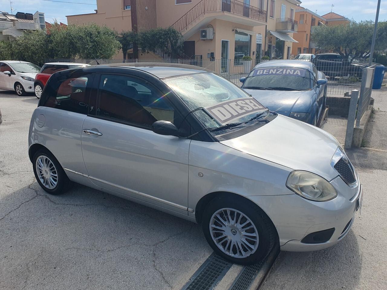 Lancia Ypsilon 1.3 MJT 75 CV Neopatentati 2007