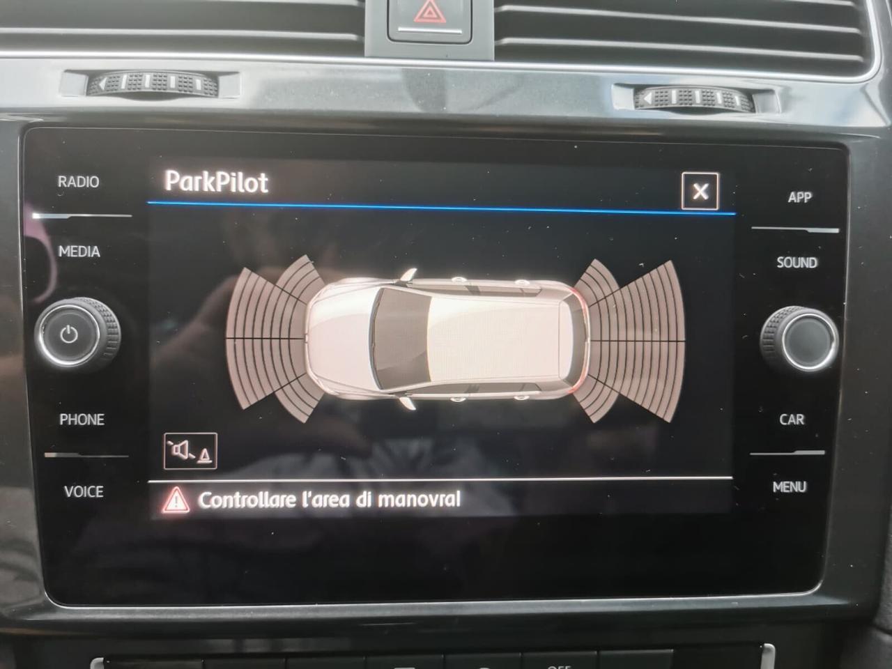 VOLKSWAGEN GOLF 7.5 1.6 TDI