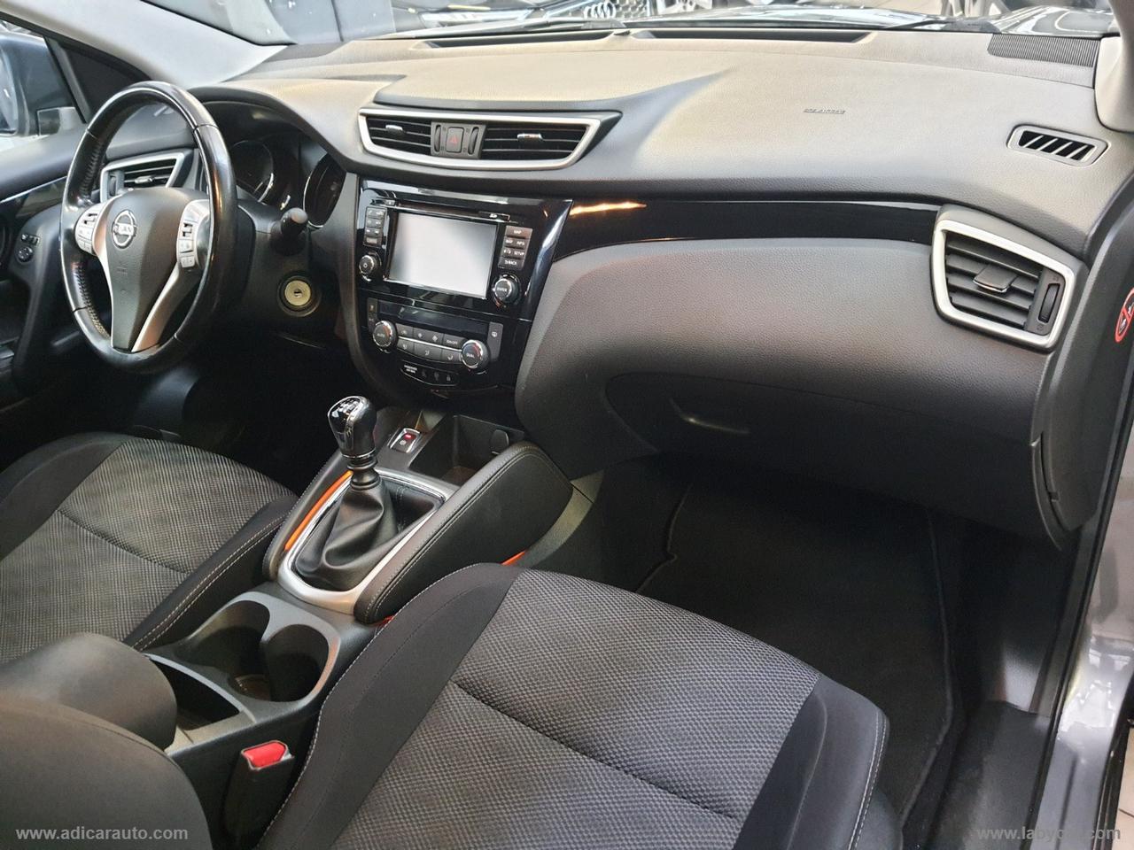 NISSAN Qashqai 1.5 dCi Tekna E6