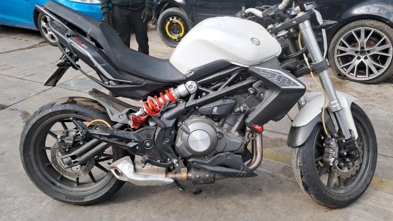 Benelli BN 302 per ricambi