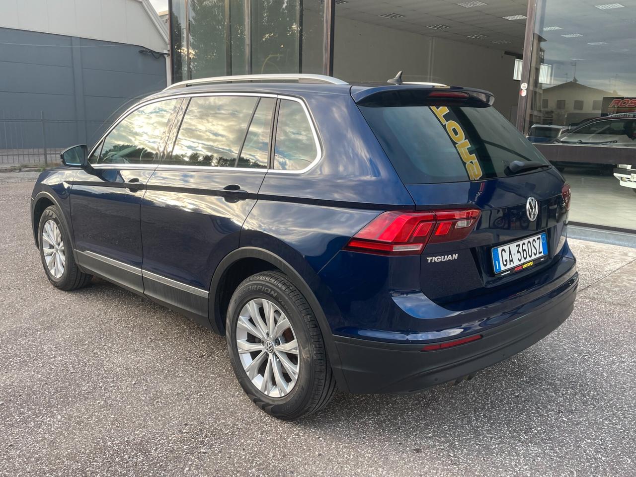 Volkswagen Tiguan 2.0 TDI SCR DSG Business BlueMotion Technology