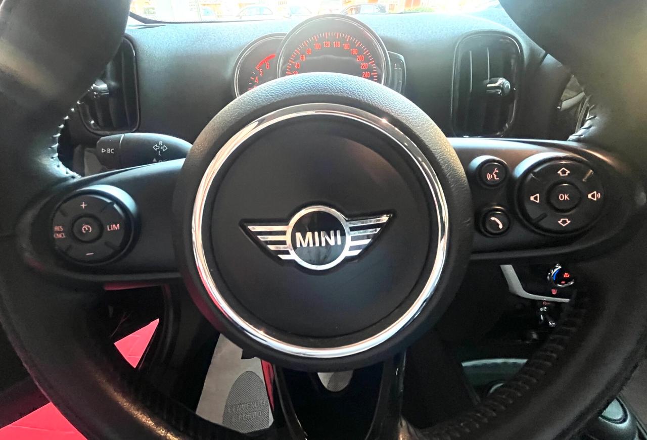 MINI COOPER SD COUNTRYMAN 2.0 BUSINESS AUTOMATICA NAVI CERCHI 19 XENO