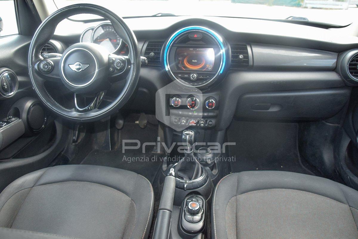 MINI Mini 1.5 Cooper D Business 5 porte