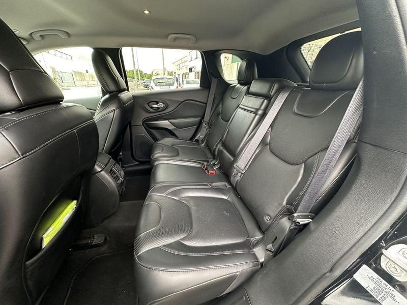 Jeep Cherokee 2.2 Mjt Limited Automatic 195cv