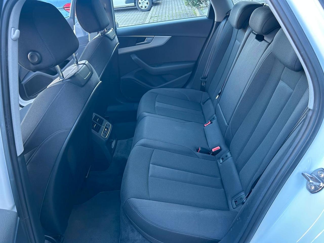 Audi A4 allroad Quattro 40 2.0 tdi quattro 190cv s tronic