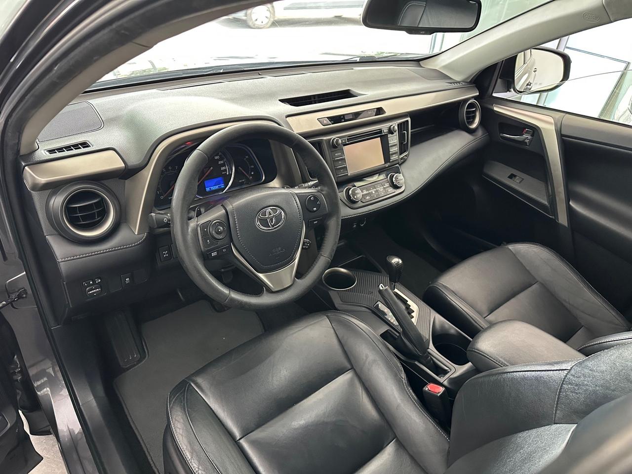 Toyota RAV 4 RAV4 2.2 D-CAT A/T 4WD Lounge