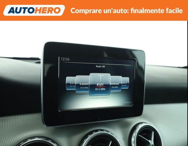 MERCEDES-BENZ GLA 180 d Automatic Sport