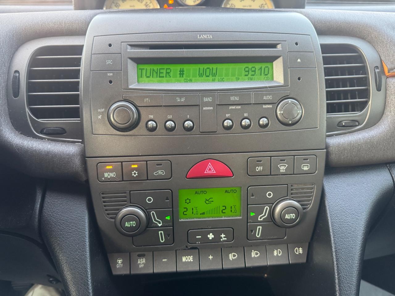 Lancia Ypsilon 1.3 Multijet 16V Platino