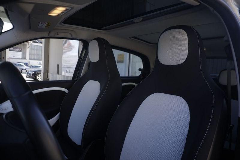 smart forfour smart forfour 90 0.9 66kW TURBO passion Unicoproprietario