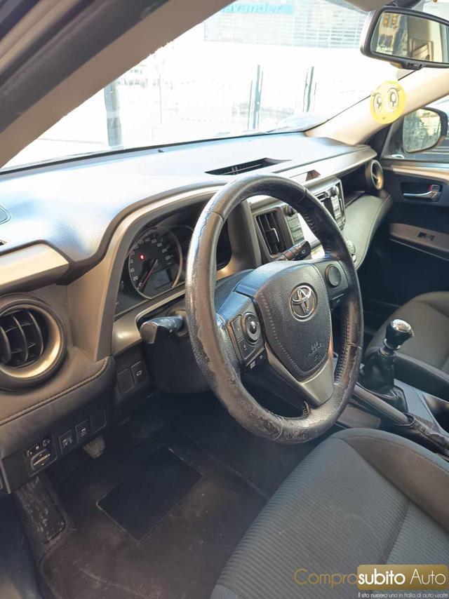 TOYOTA RAV 4 MY23 RAV4 2.0 D-4D 4WD Lounge