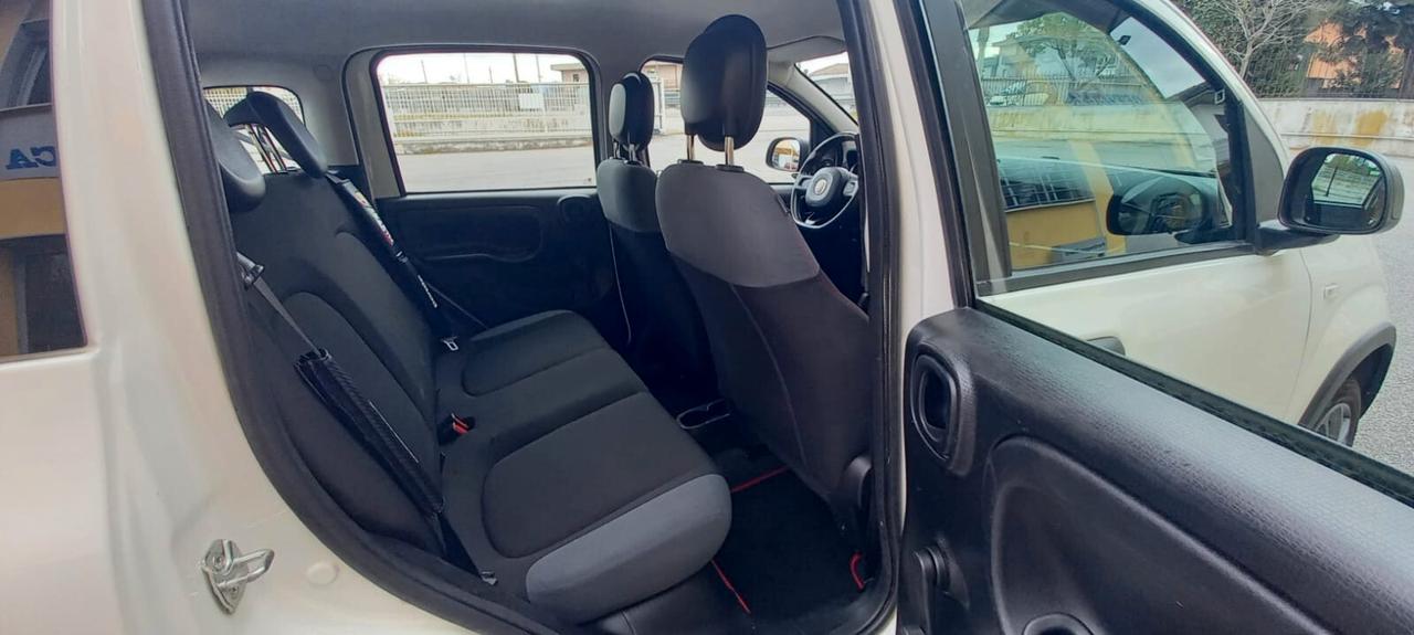 Fiat Panda Benzina cc. 900 Turbo CV. 86 Trazione Integrale 4x4 Euro 6D Utilizzabile anche per i Neopatentati.