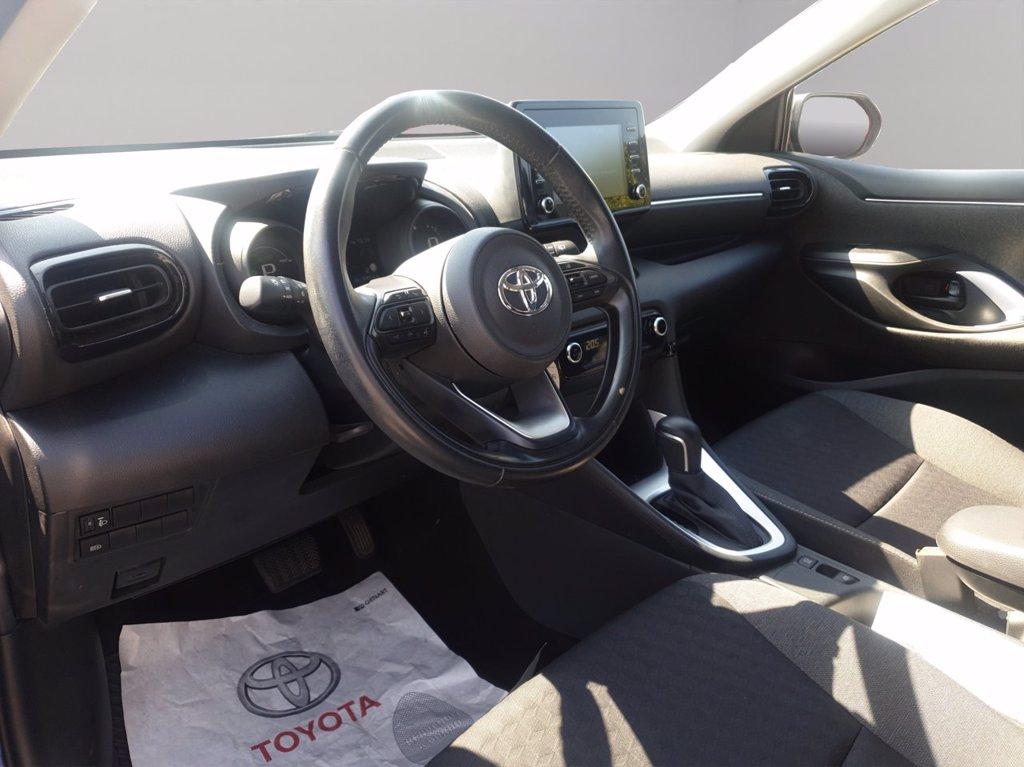 TOYOTA Yaris 1.5h trend del 2021