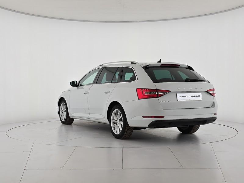 Skoda Superb wagon 2.0 tdi evo executive 150cv dsg