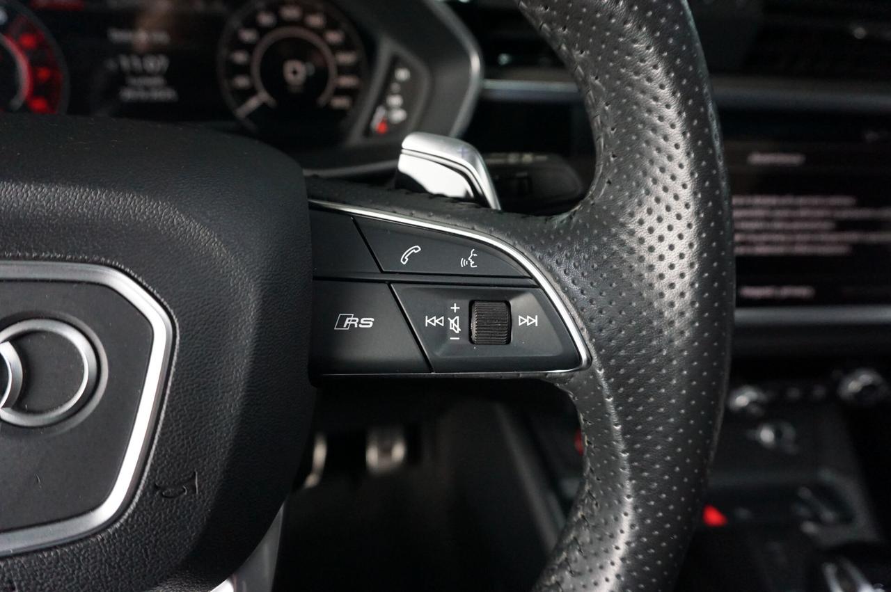 Audi RS Q3 SPB quattro S tronic