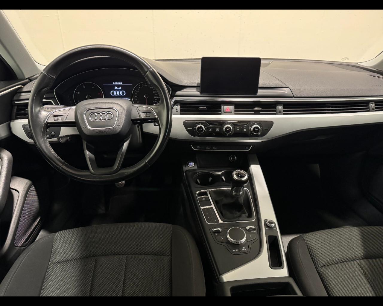 AUDI A4 AVANT 2.0 TDI BUSINESS