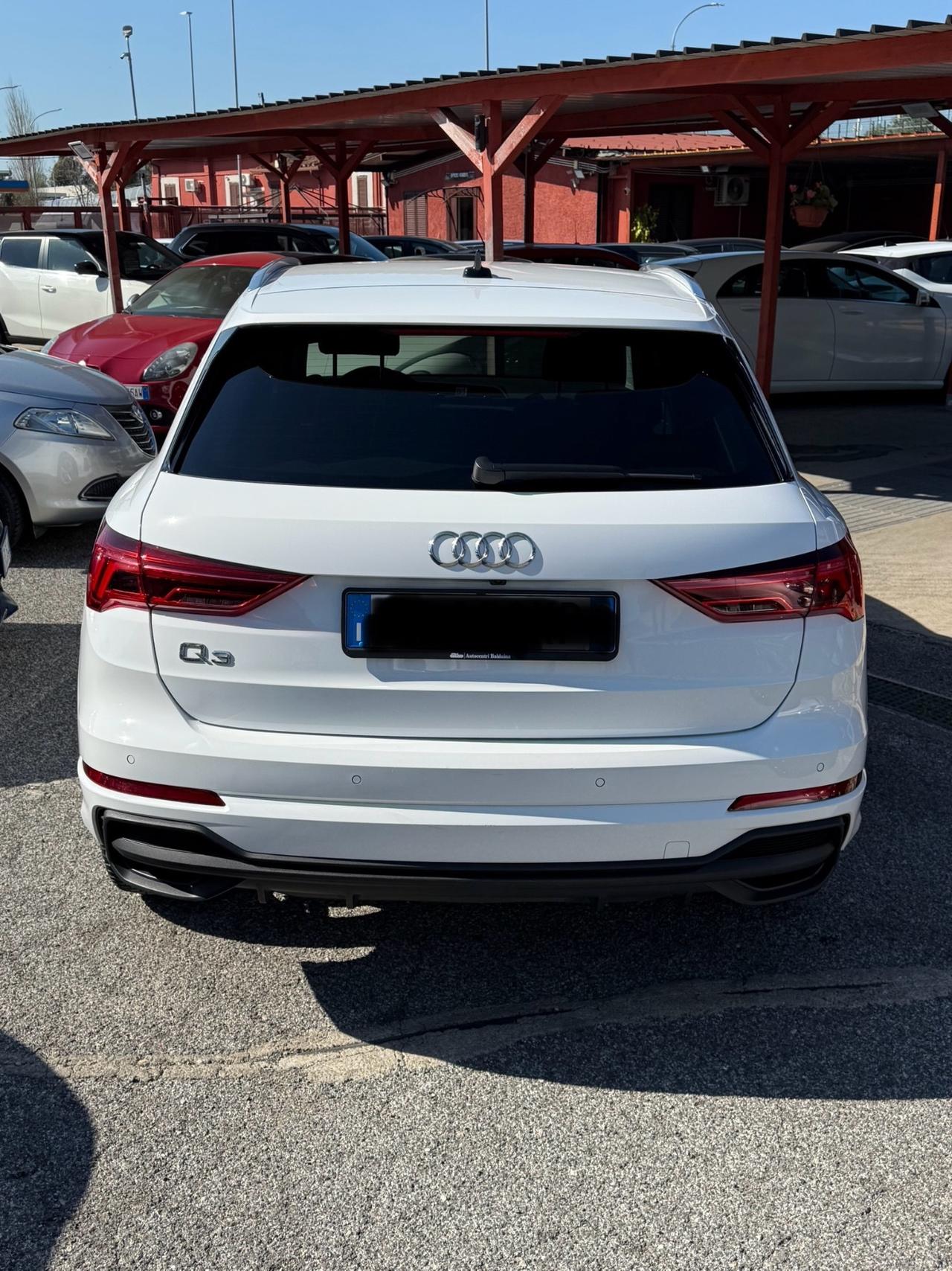 Q3 35 TFSI S tronic-S-line -unipro-rate-garanzia-