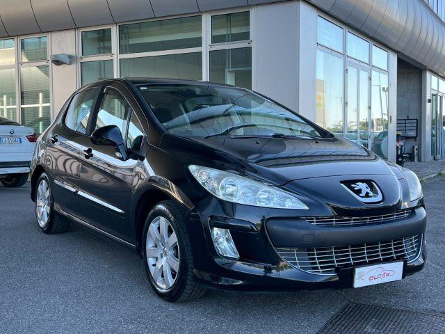 PEUGEOT 308 1.6 HDi 90CV 5P. Neopatentati