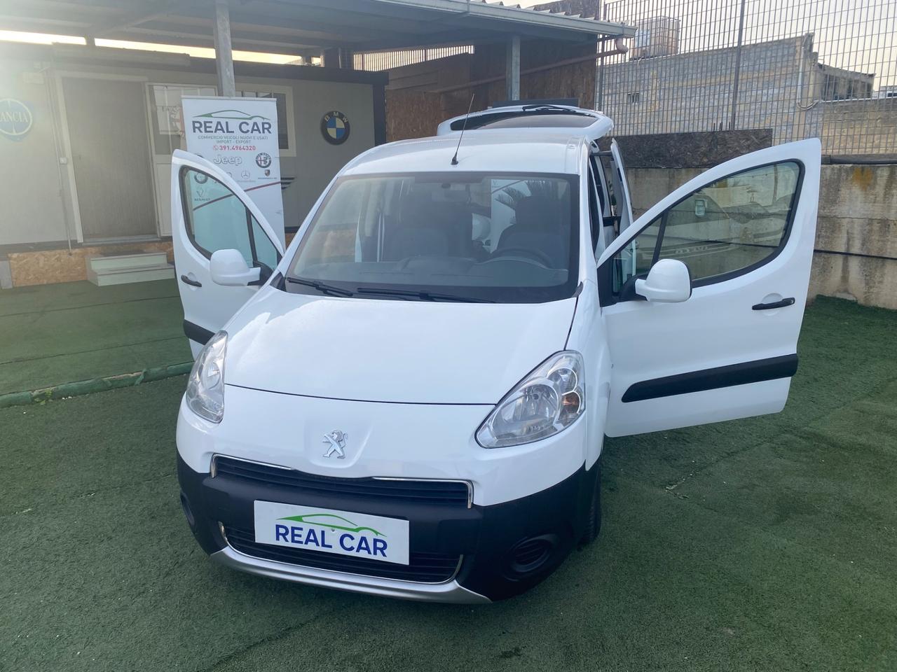 Peugeot Partner 1.6 HDI Pedana Disabili 4+1