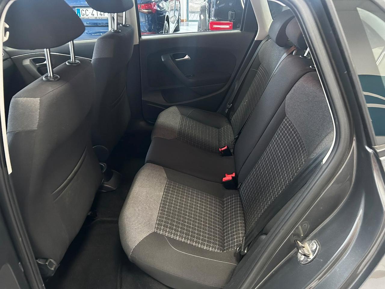 VW Polo 1.4 TDI X NEOPATENTATI 2015