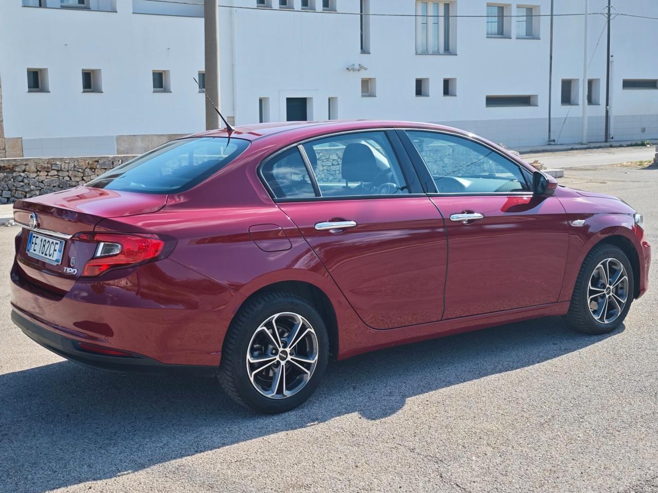 Fiat Tipo 1.6 Mjt 120cv Berlina 4 porte Lounge