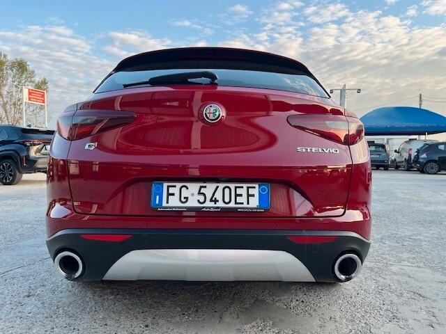 Alfa Romeo Stelvio 2.0 Turbo 280 CV AT8 Q4 Super