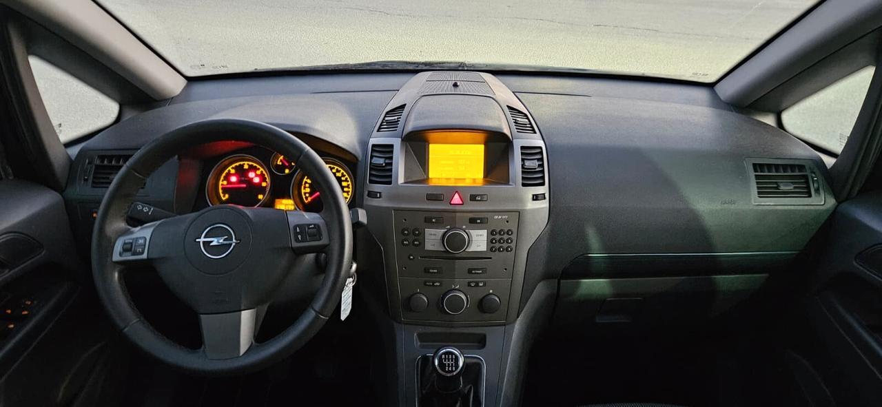 Opel Zafira 7 posti 1.9 CDTI 120CV Cosmo