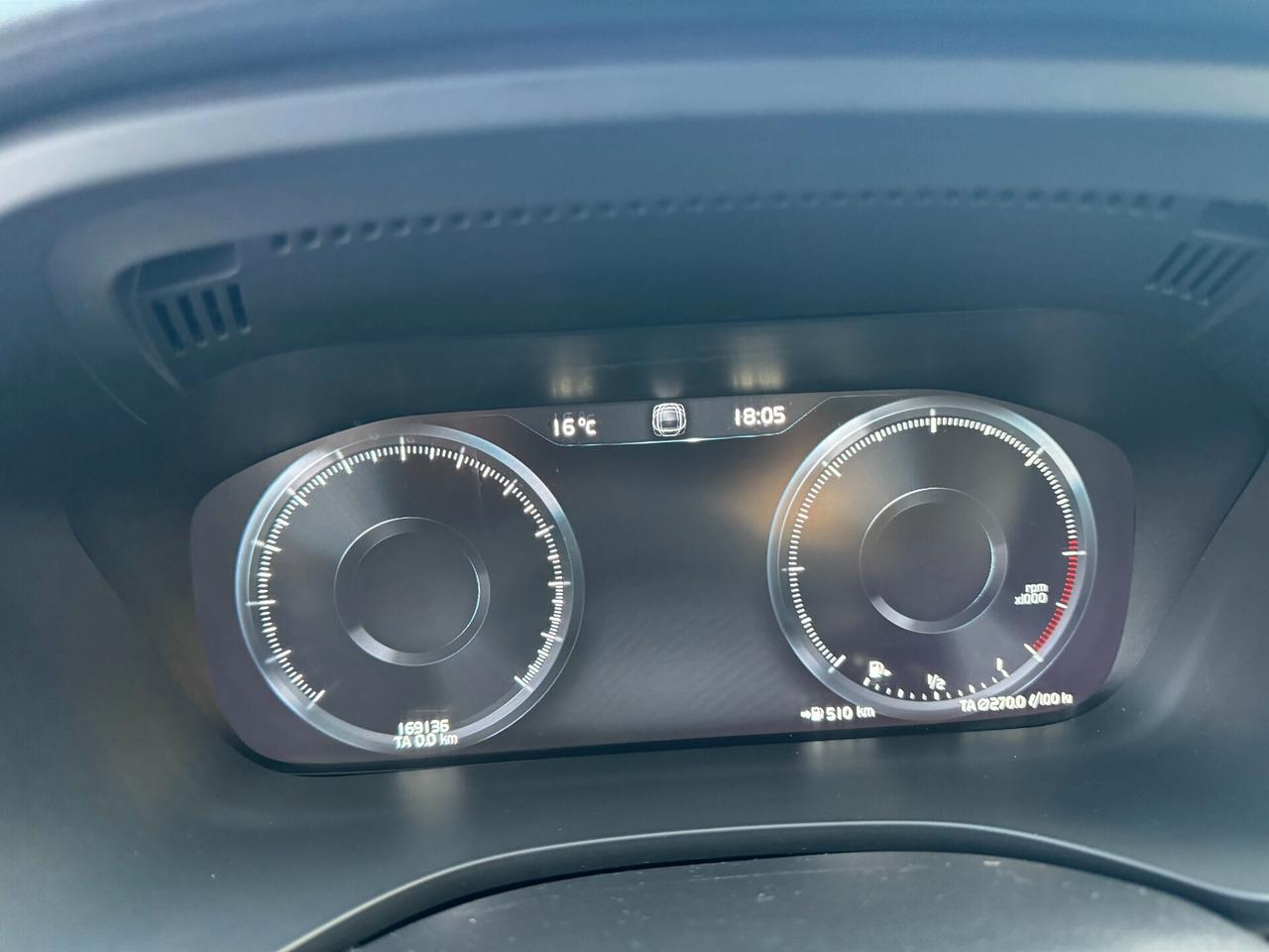 Volvo XC 60 XC60 B5 (d) AWD Geartronic Inscription