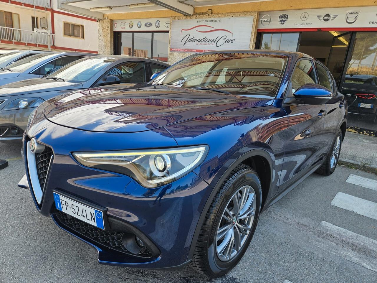 Alfa Romeo Stelvio 2.2 Q4 210cv diesel FULL