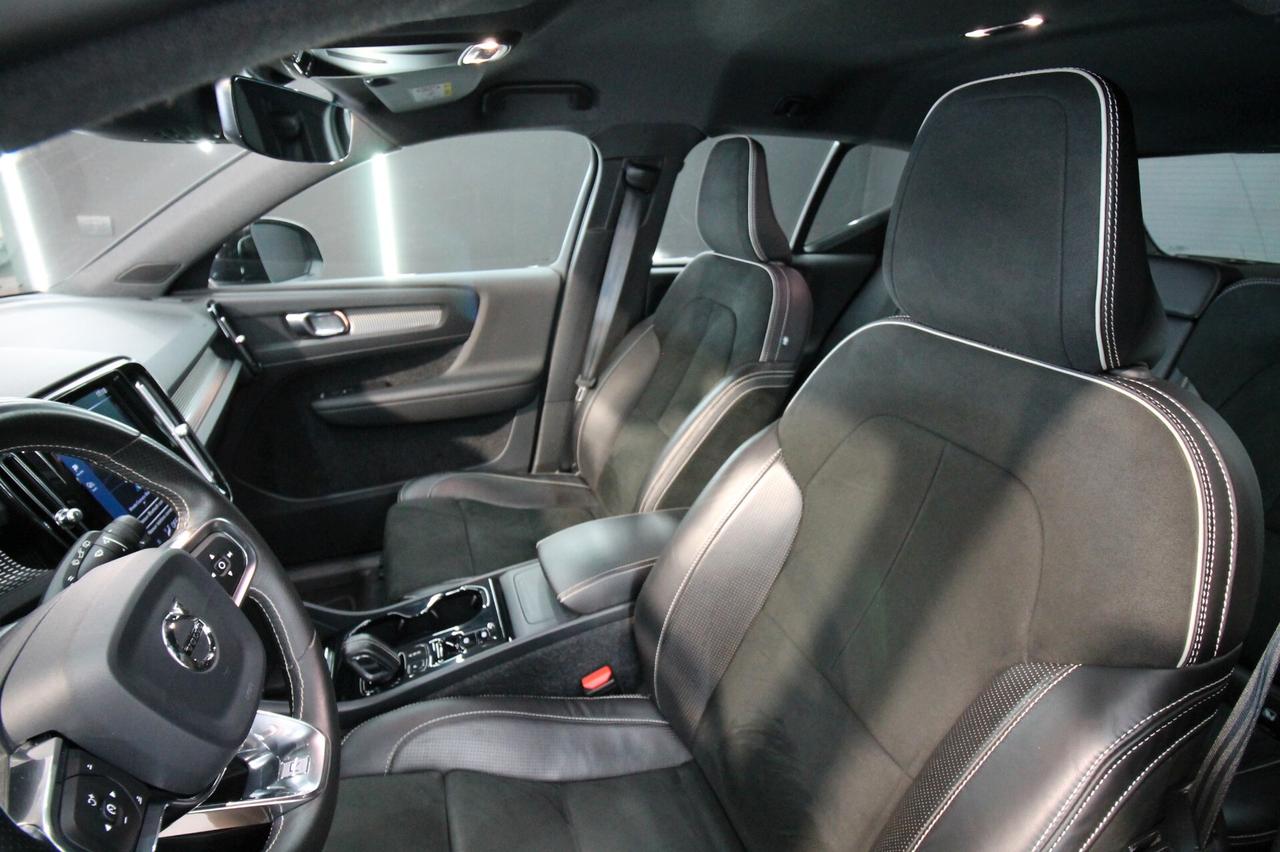 VOLVO XC40 D3 GEARTRONIC R-DESIGN 2.0 150 CV