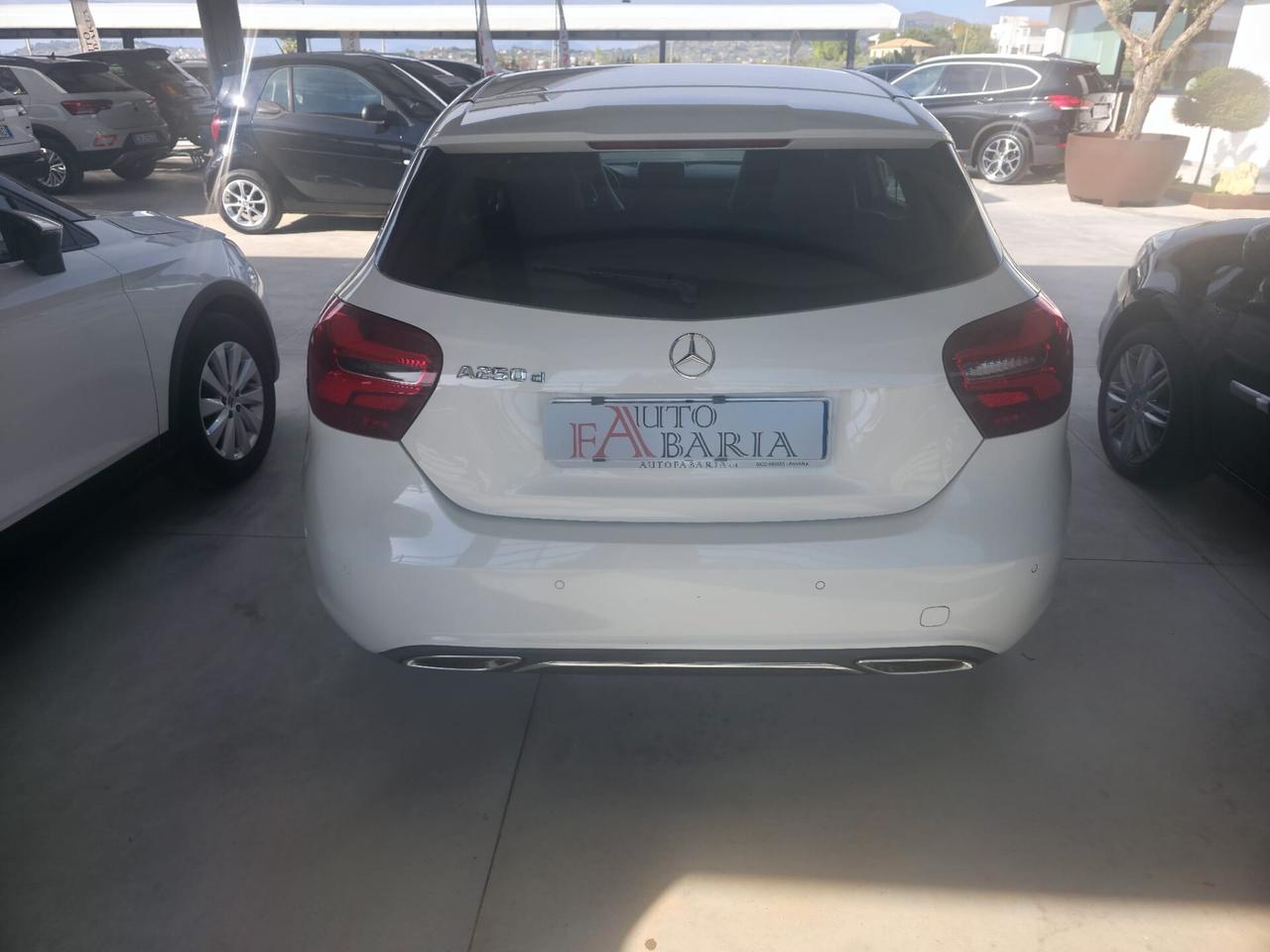 Mercedes-benz A 160 d Premium
