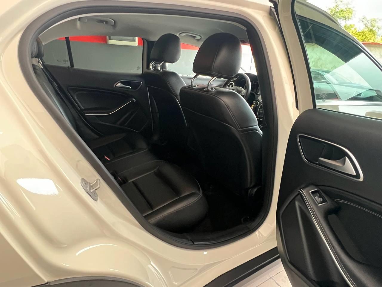 Mercedes-benz CLA 200 d Executive