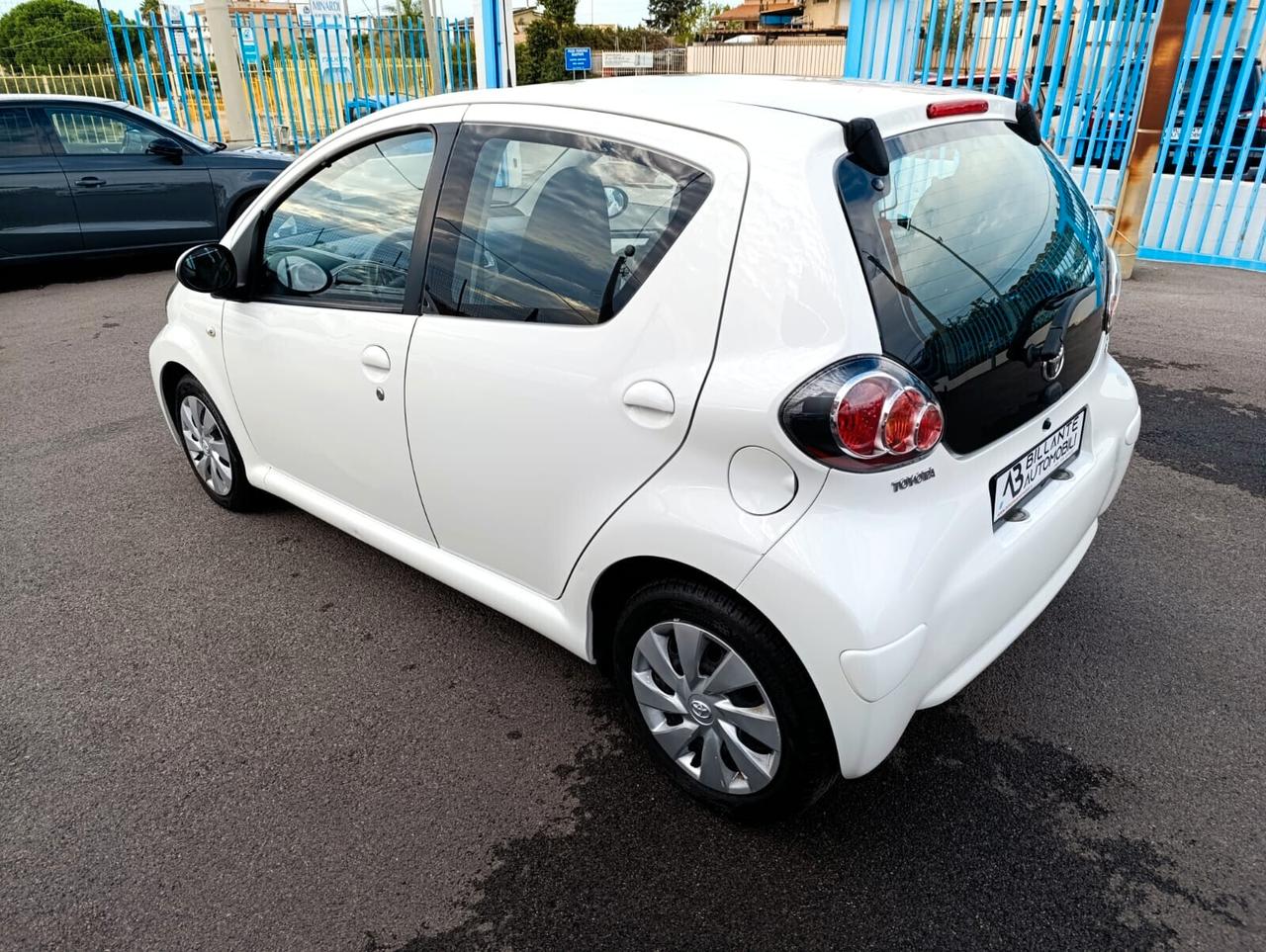 Toyota Aygo 1.0 cc 68 cv 2014