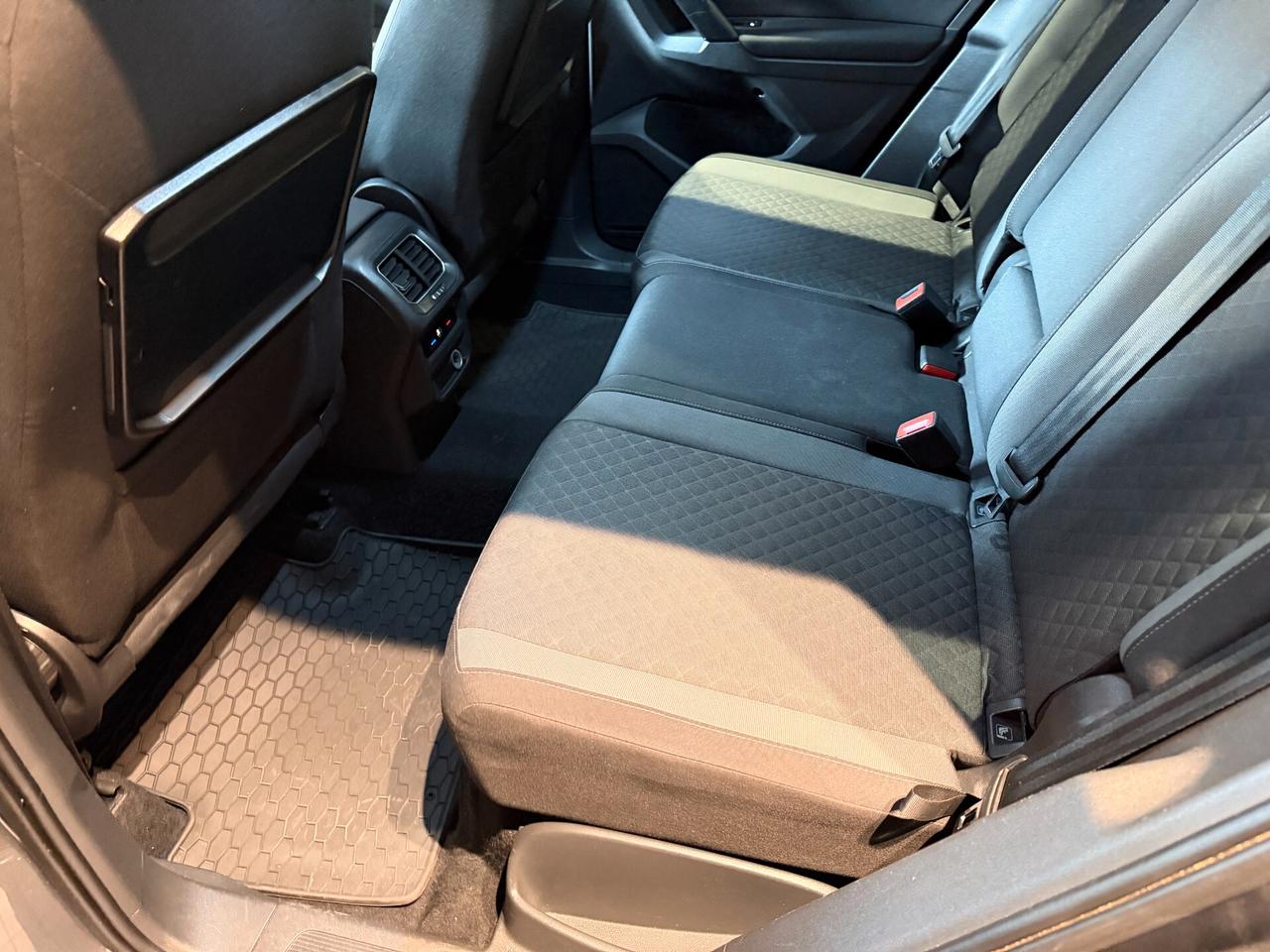 Volkswagen Tiguan 2.0 TDI SCR DSG Business BlueMotion Technology