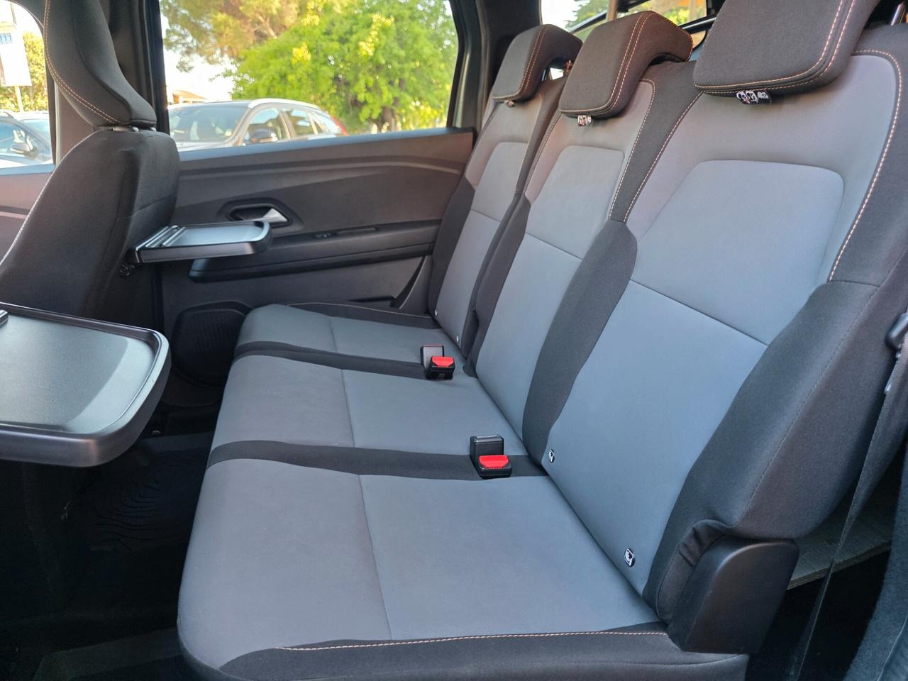 Dacia Jogger 1.0 TCe GPL 100 CV 5 posti Extreme Up