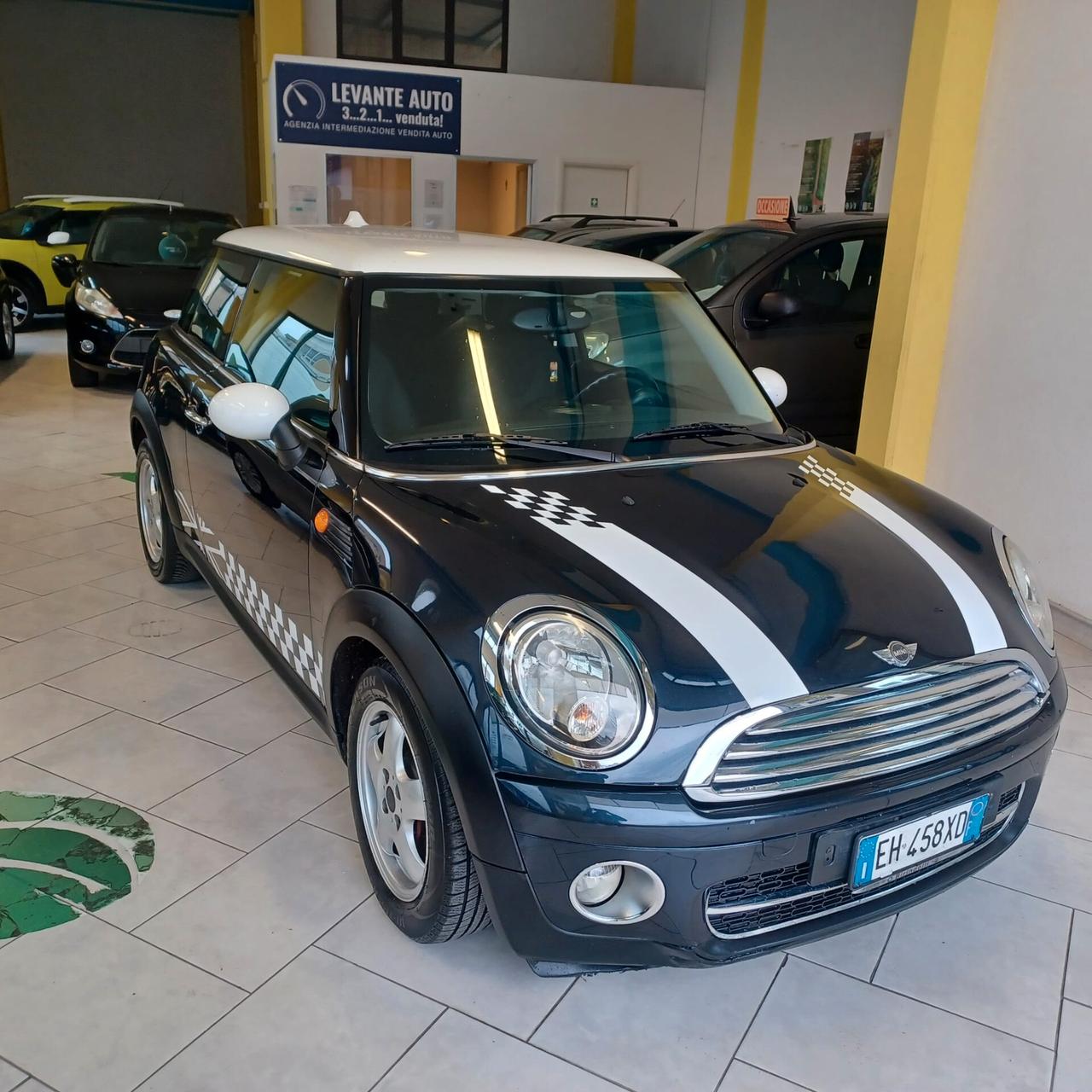MINI COOPER D 1.6 TDI NEOPATENTATI