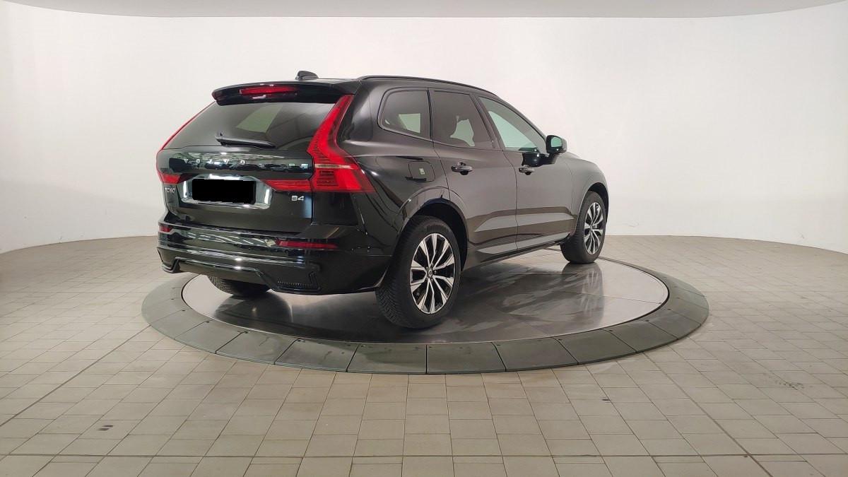 VOLVO Xc60 B4 Mild Hybrid Automatico Plus Dark