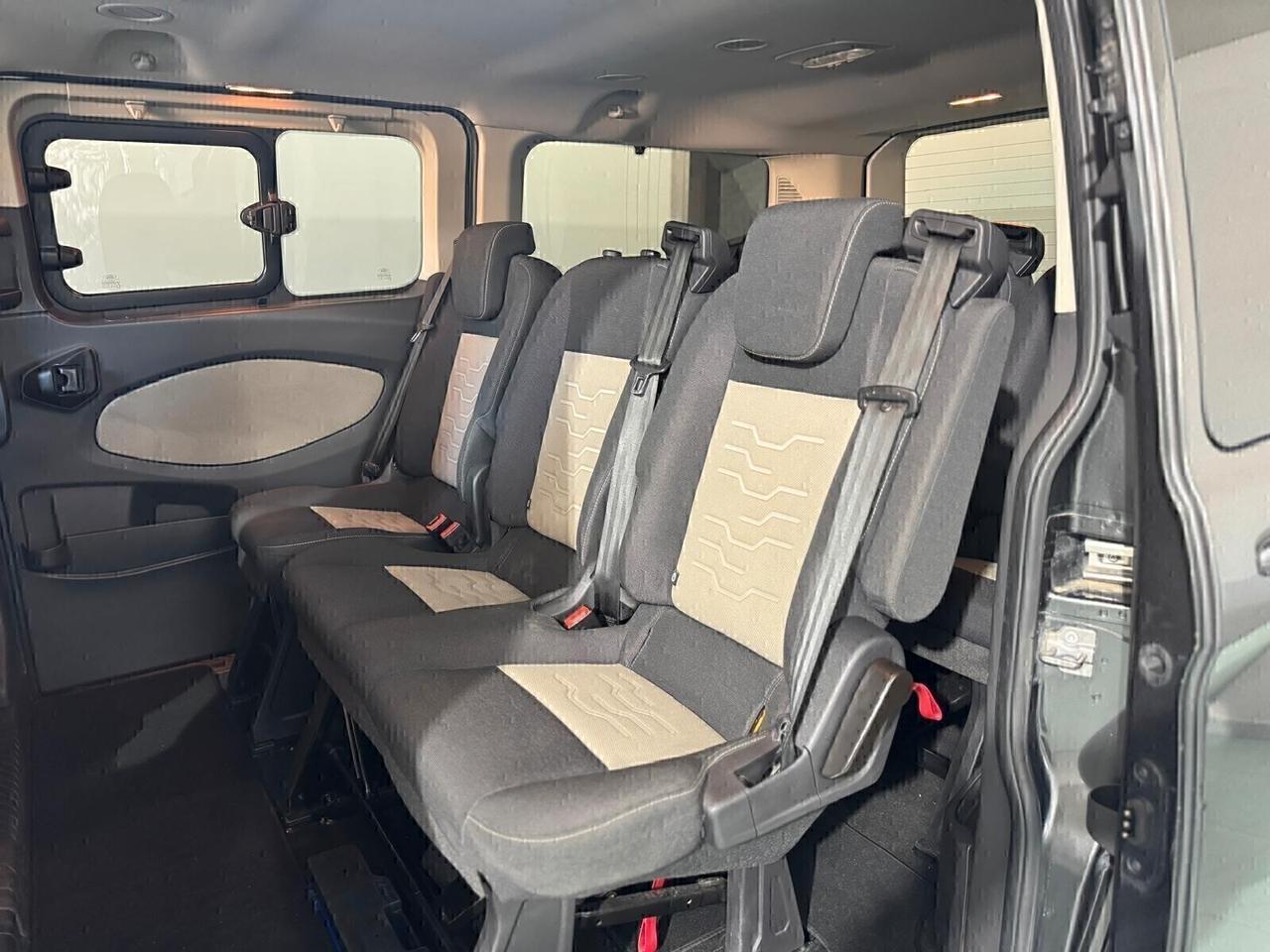 Ford Tourneo Custom Tourneo Custom 310 2.0 TDCi 170CV PC Titanium