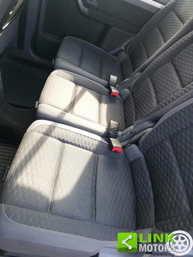 VOLKSWAGEN Touran 1.9 TDI 105CV DPF Highline 7 Posti per Neopatent..