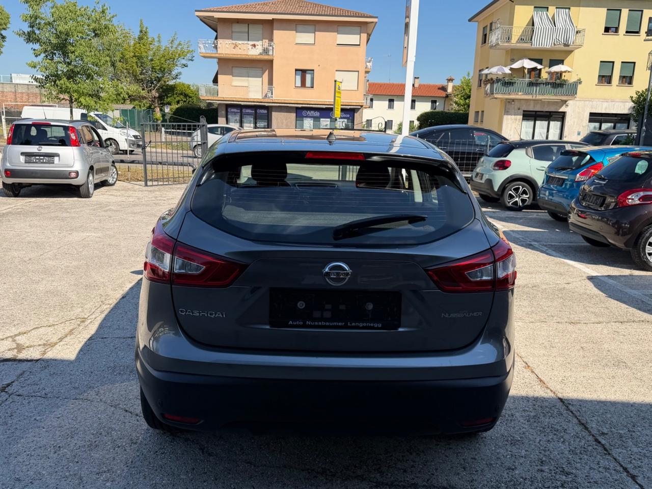 Nissan Qashqai 115v neopatentati