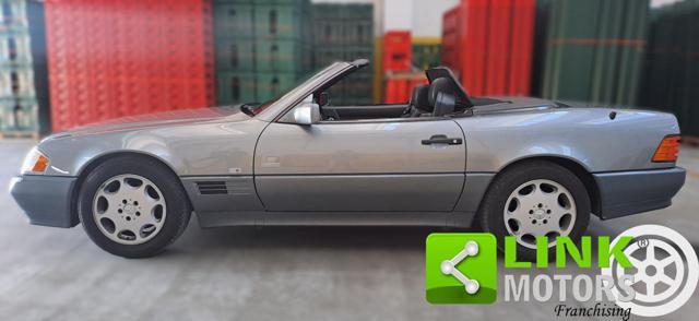 MERCEDES-BENZ SL 300 SL-24