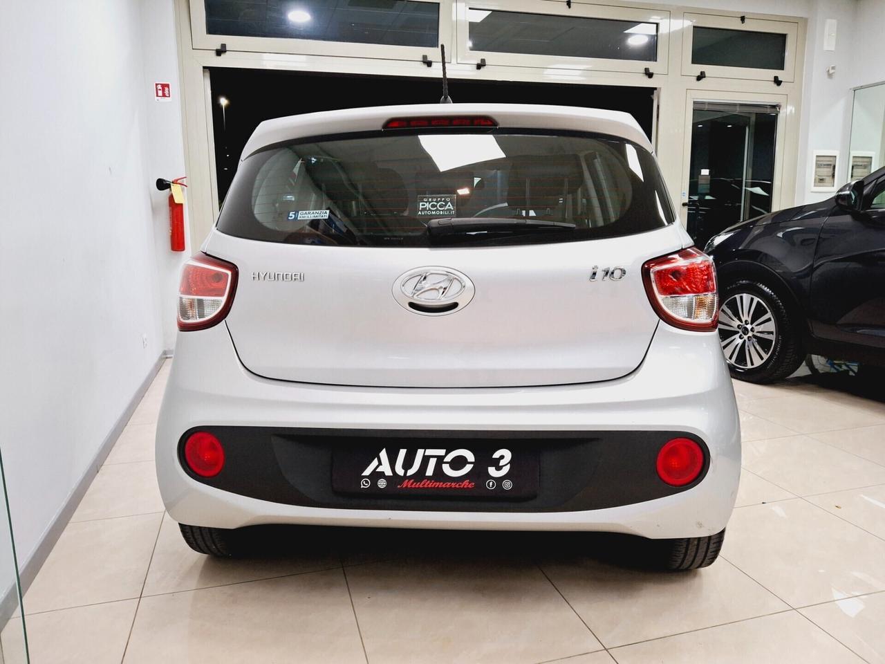 Hyundai i10 1.0 Benzina GPL Casa Madre