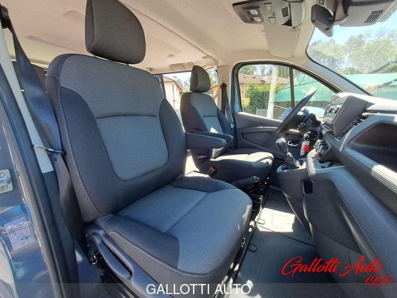 Nissan Primastar L1H1 Bus 8 POSTI+IVA