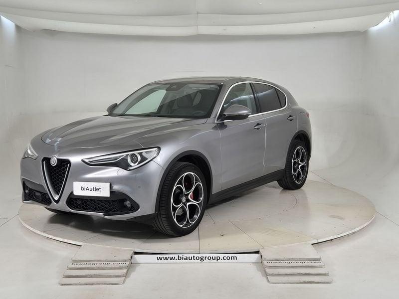 Alfa Romeo Stelvio 2017 Diesel 2.2 t B-Tech Q4 210cv auto